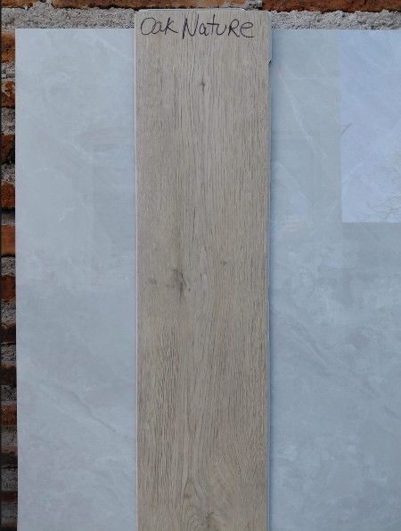 $13.990 M2 SPC  OAK NATURE  5.5 MM  19 CM X  1.22 MT CAJA 2,24 M2