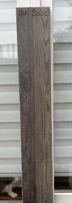 $13.990 M2 SPC  OAK DOLCE 5.5 MM  19 CM X  1.22 MT CAJA 2,24 M2