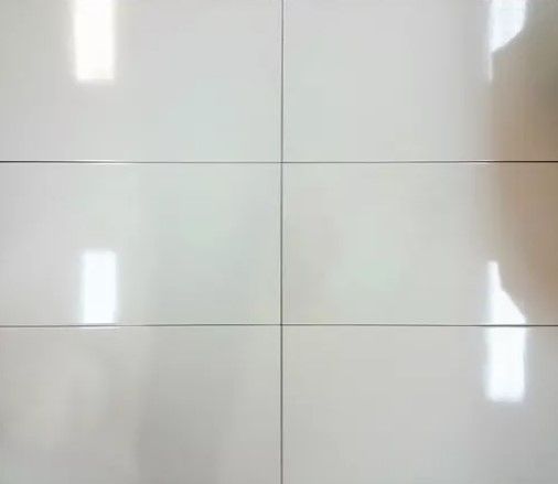 $8,990  M2 CERAMICA SNOW  34X51  CMS              CAJA 2.27 M2