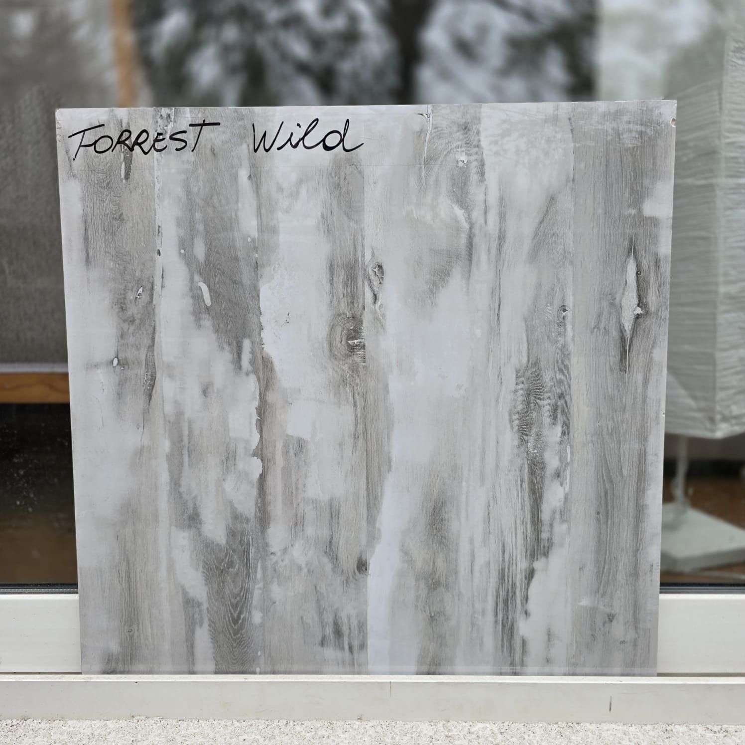 $14.990 M2  PORCELANATO PULIDO FOREST WILD 60X60 CMS  CAJA 1,44 M2