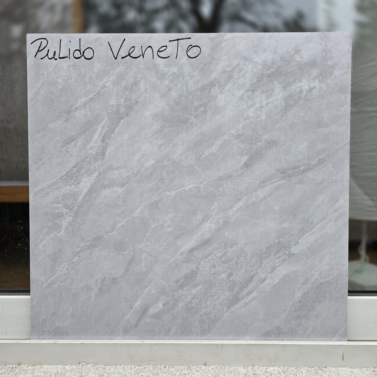 $12.990 M2  PORCELANATO PULIDO VENETO  60X60 CMS  CAJA 1,44 M2