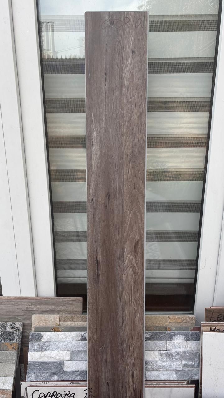 $13.990 M2 SPC  VICTORIA 5.5 MM  18.6 CM X  1.22 MT CAJA 2,24 M2