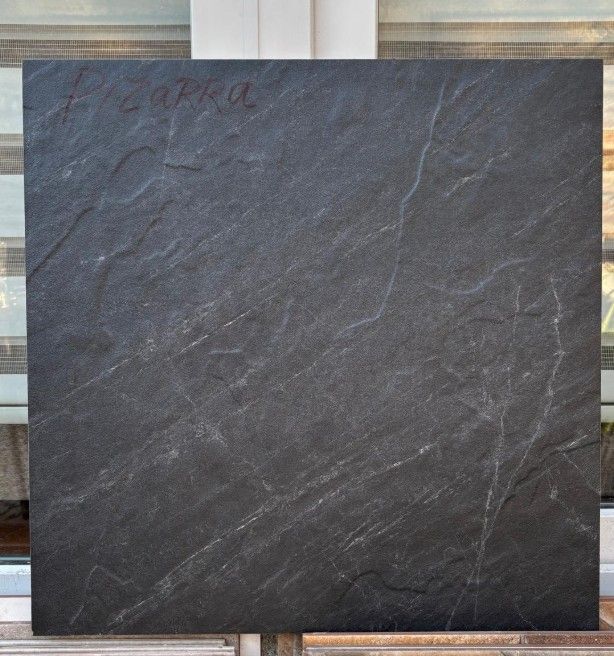 $ 15.990  M2 PORCELANATO PIZARRA  60X60 CMS                                        CAJA 1,44 M2