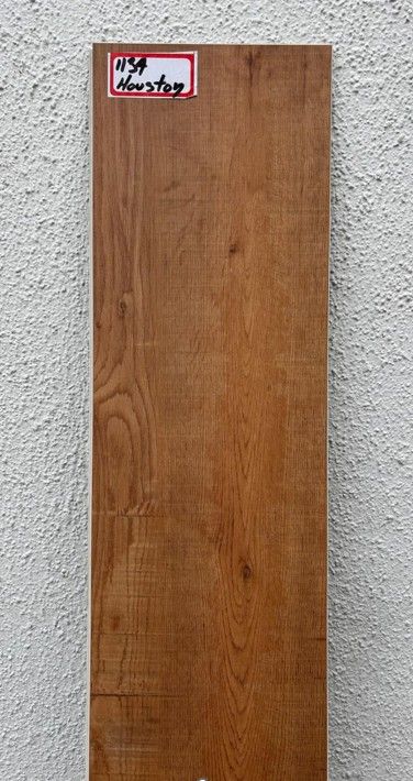 $15.990 M2 SPC  HOUSTON 5.5 MM  22.8 CM X 1.22 MT CAJA 2,23 M2