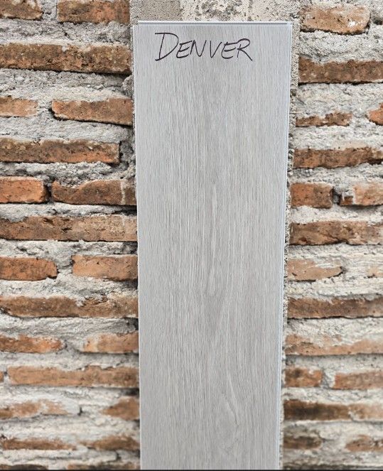 $21.990 M2  SPC DENVER 2      9.0 MM     23 CM X 1.22 MT  CAJA 1.403 M2
