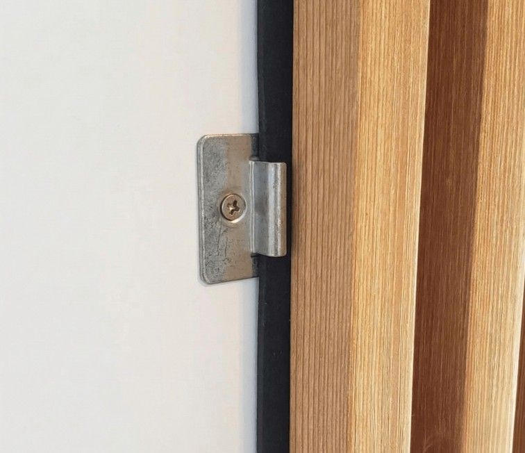 $ 500  UNIDAD BUKLE 35MMX45MM PARA INSTALACION  WALL PANEL, BOLSA 10 UNIDADES