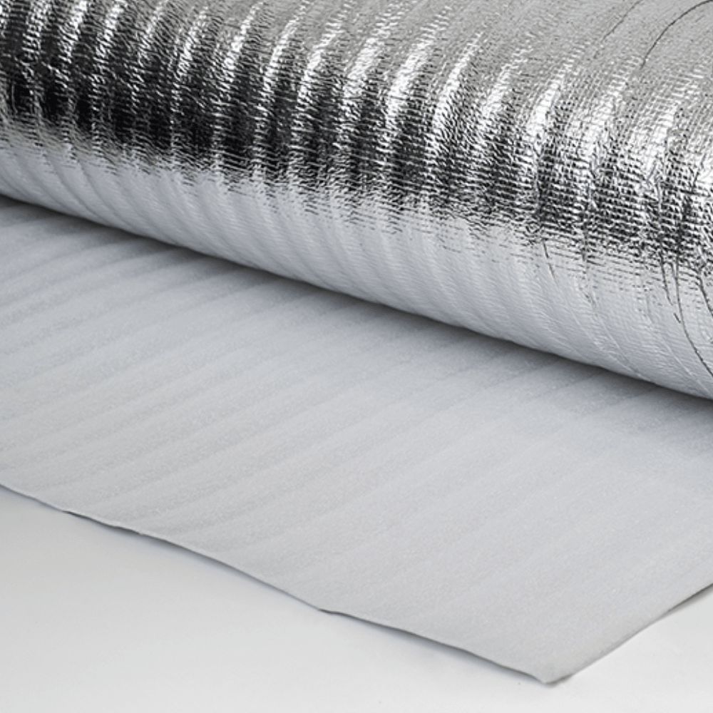 $9.990  ROLLO ESPUMA NIVELADORA 3MM CON NYLON Y ADHESIVO, RINDE  10 M2