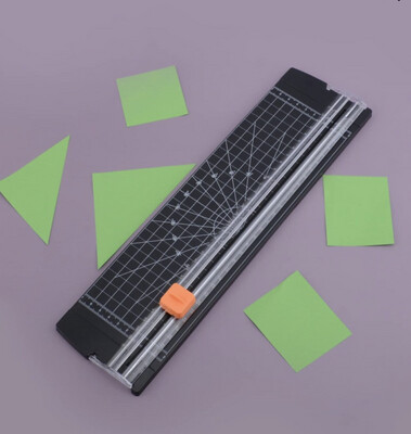 Mini A4 Paper Cutter - Black