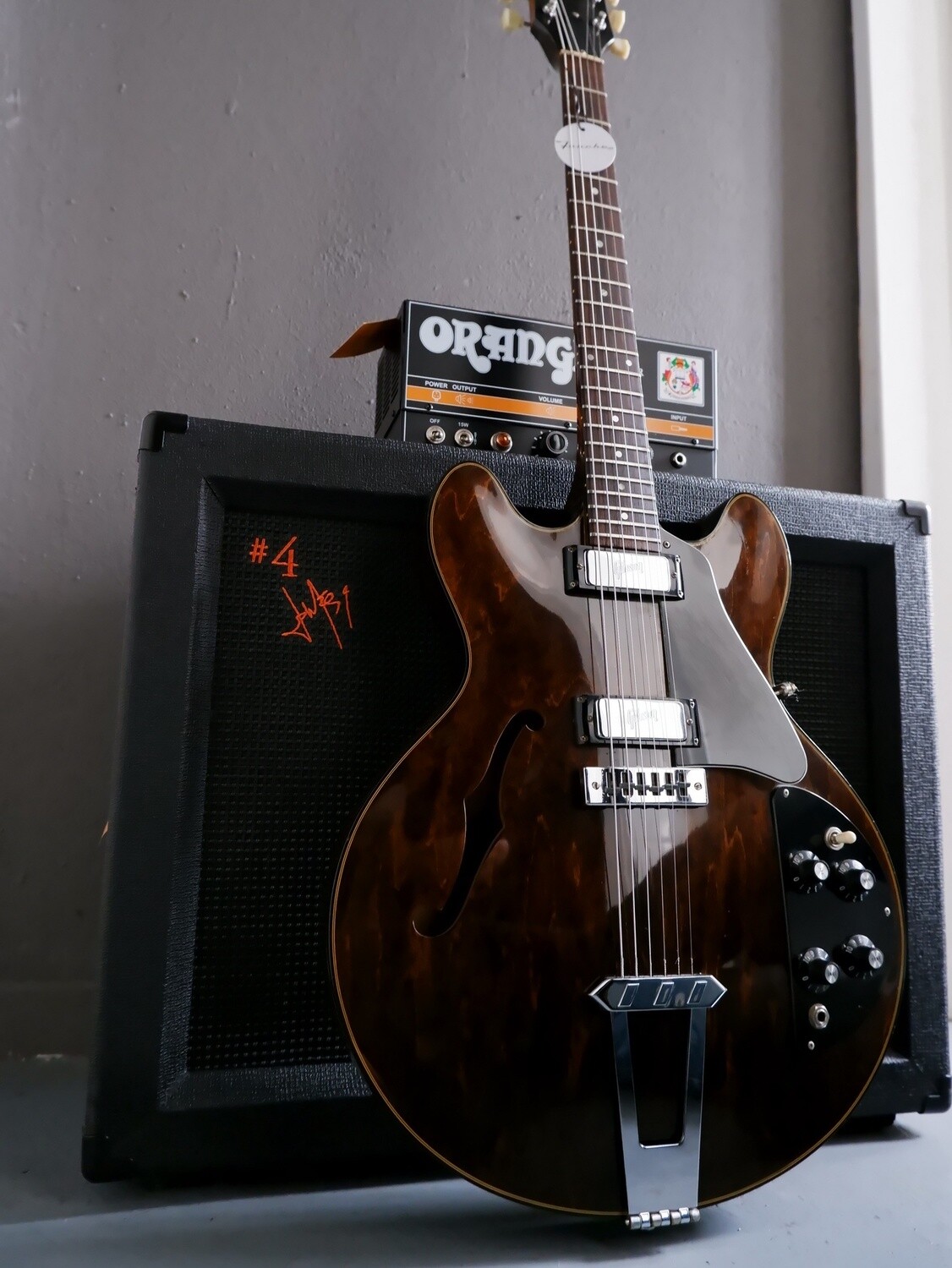 1970's Gibson ES325 Walnut