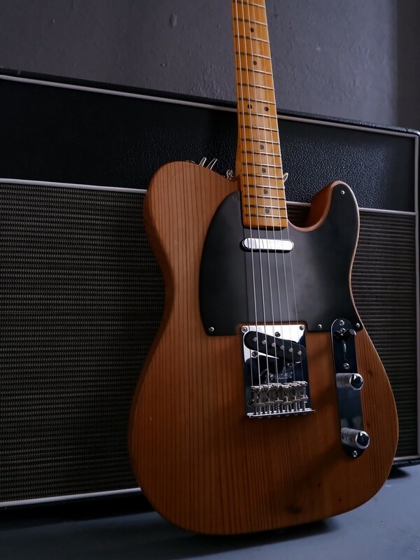 Fender Old Growth Red Wood Telecaster