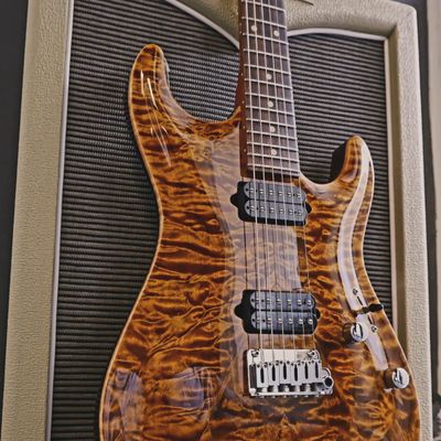 Suhr Custom Shop Standard Carve Top