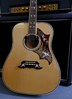 Gibson Doves In Flight 1996 - 2013 - Natural