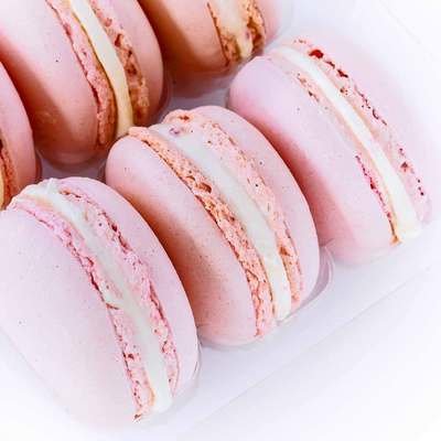 9 Rose Macaroons with Real Rose Buttercream