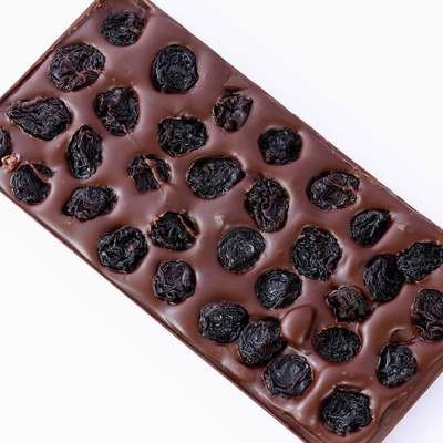 Dark Chocolate Bar with Chilean Flamed Raisins Soaked in Port - 140g