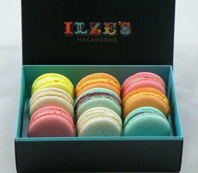Gift box of 9 Macaroons - you select which 4 flavours you would want us to pack in your box Gift box of 9 Macaroons - you select which 4 flavours you would want us to pack in your box