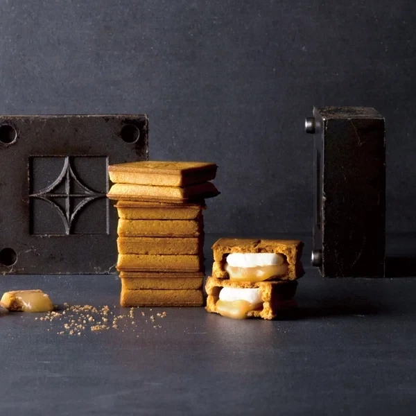 PRESS BUTTER SAND, Rich Cookie Sandwiches, 15 pcs, For Gift, EMS, DHL/Fedex only