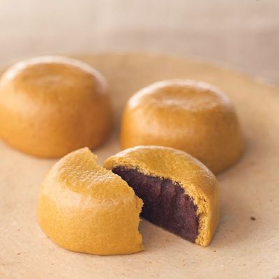Kashiwaya Usukawa Manju - Tsubuan (5, 8, 10, 15 Pieces) and Koshian (5, 8, 10, 15 Pieces)