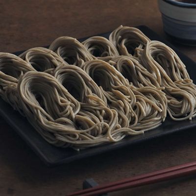 HEGISOBA by Kojimaya – Semi-Fresh Buckwheat Noodles (2 or 4 servings)
