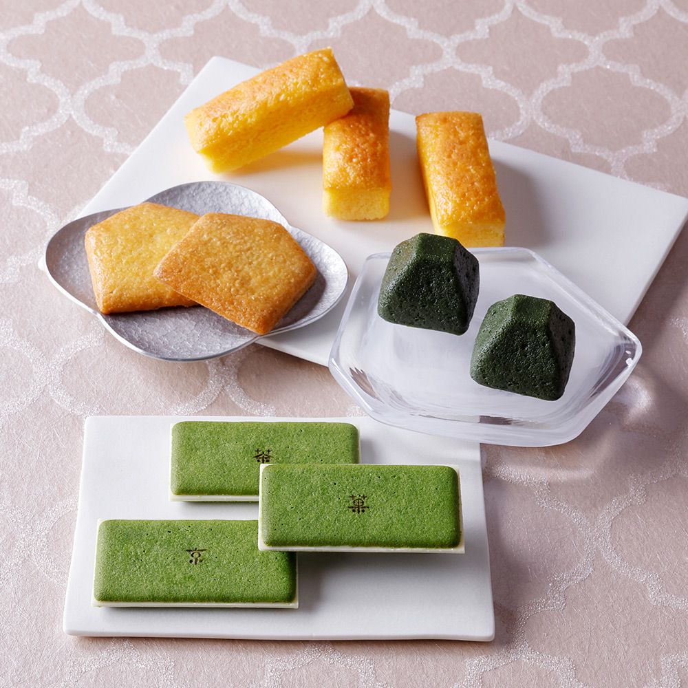 Chanoka, Matcha &amp; Kasutera Assortment, 17 pcs in 1 box, Kyoto