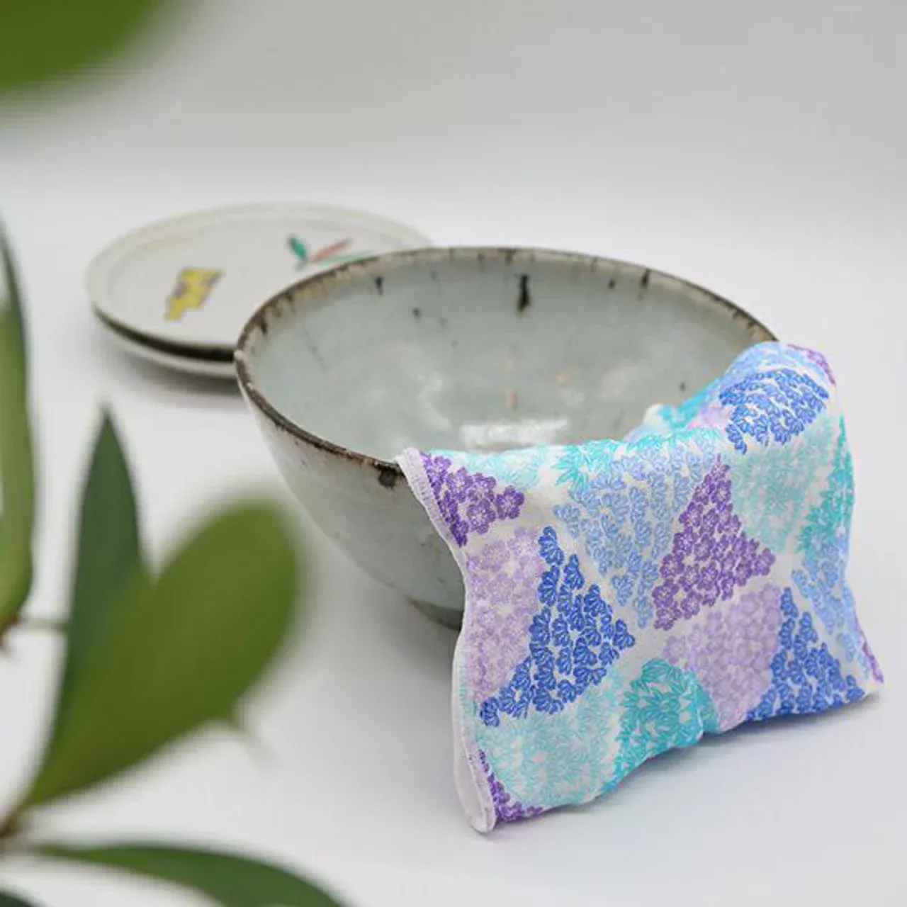 Shirayuki Yuzen Cloth Shochikubai Blue 1pc