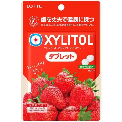 Lotte Xylitol Tablets Strawberry 35g