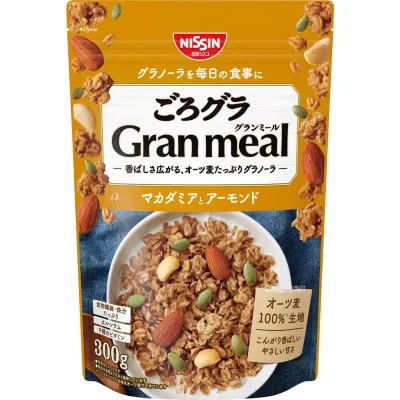 Nissin Cisco Gorogura Granmeal Macadamia &amp; Almond Granola 300g
