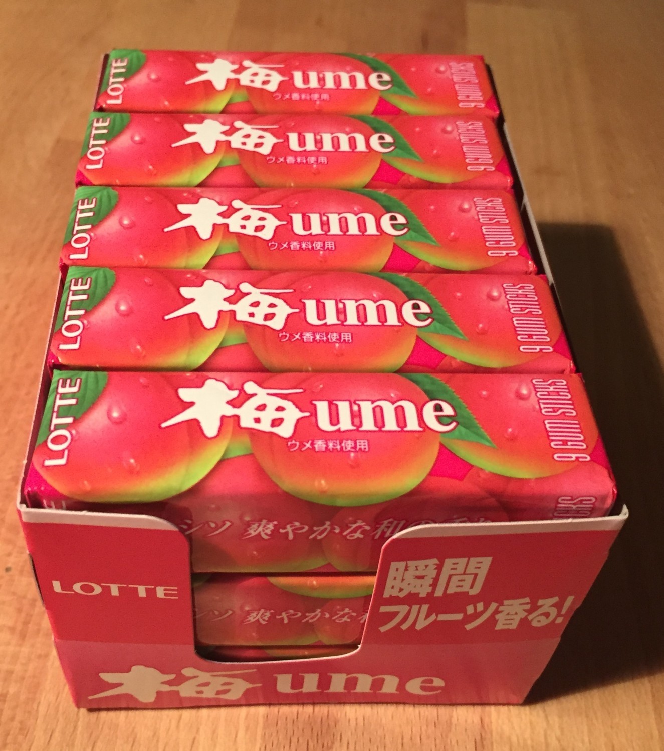 Lotte, Chewing Gum, "Ume" 9 gum sticks x 15