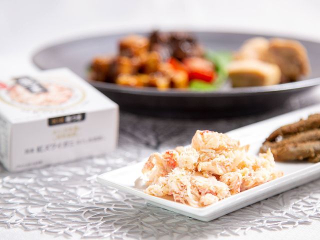 Kokubu Kantsuma Japanese Red Snow Crab Flakes Steamed with Sake 75g