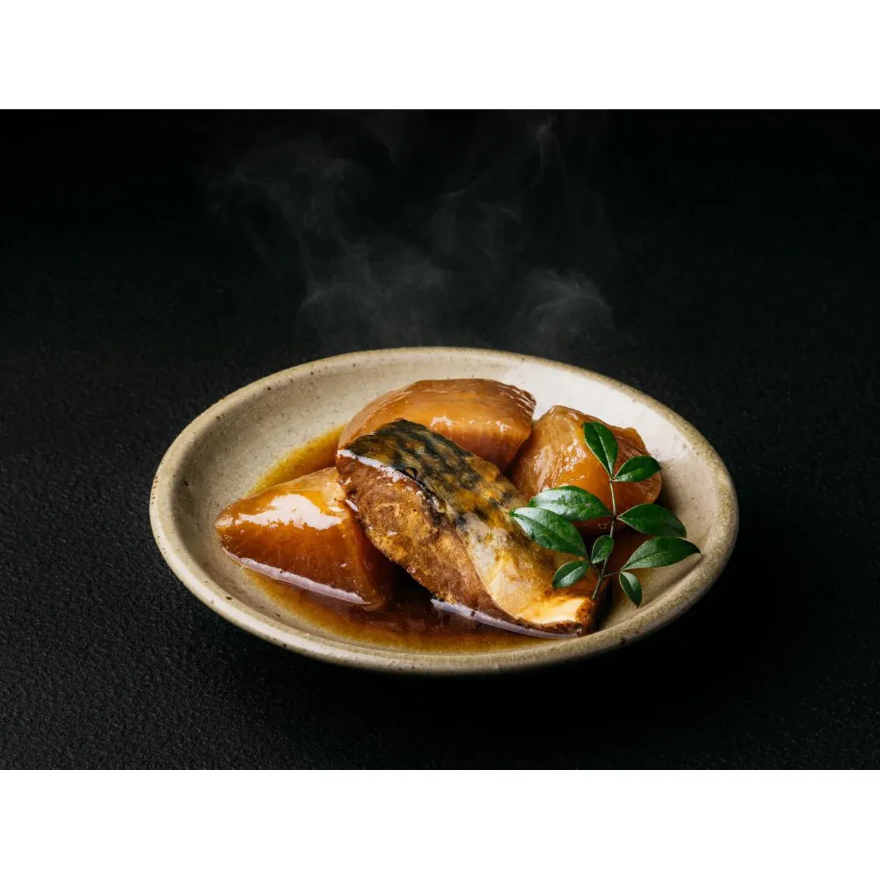 Hyugaya Dashi no Kiwami Simmered Mackerel with Daikon 120g