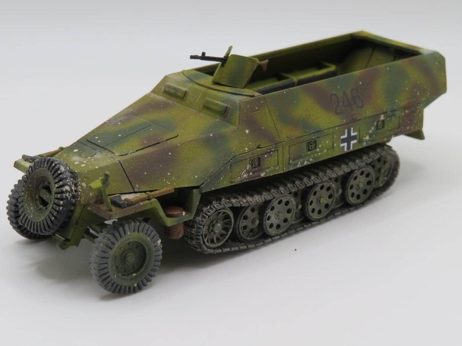1:56 / 28 mm Bolt action Sd.kfz 251/1 and 10 (Rubicon)