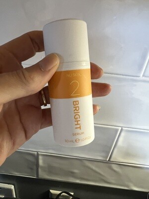 Tri-Phasic Bright Essence Serum - Regime Packaging