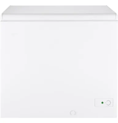 Elisii 7 cu. ft. Chest Freezer White