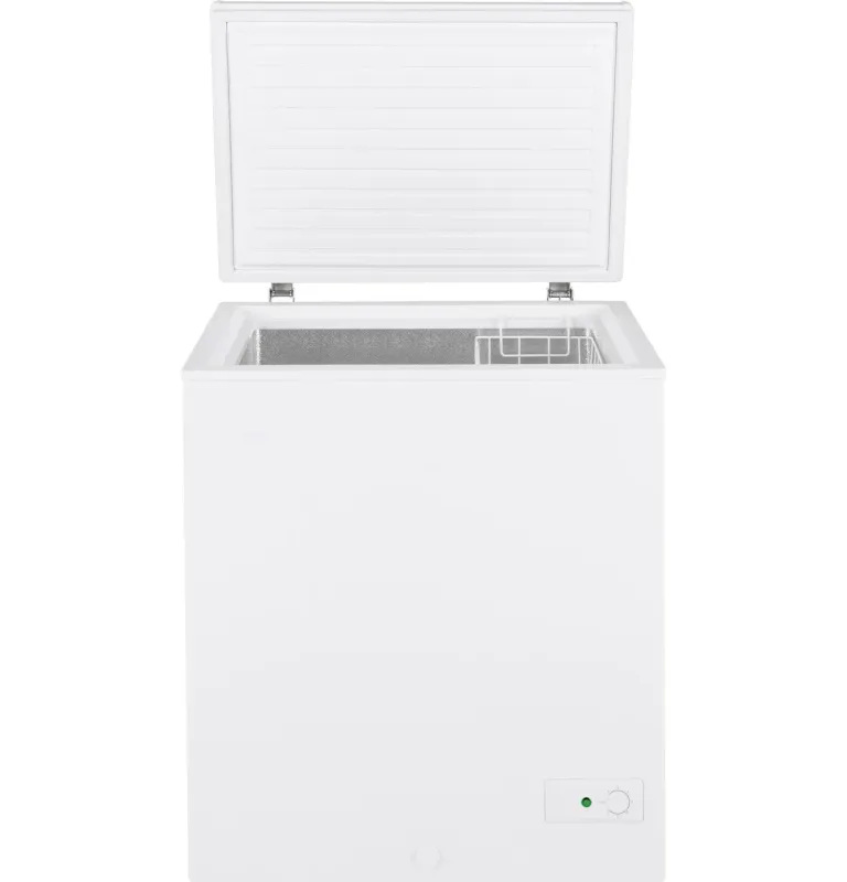 Elisii Chest Freezer 5 cu. ft. White Elisii Chest Freezer 5 cu. ft. White