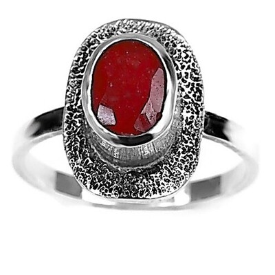 Women&#39;s .925 Oval Red Ruby Cocktail Ring