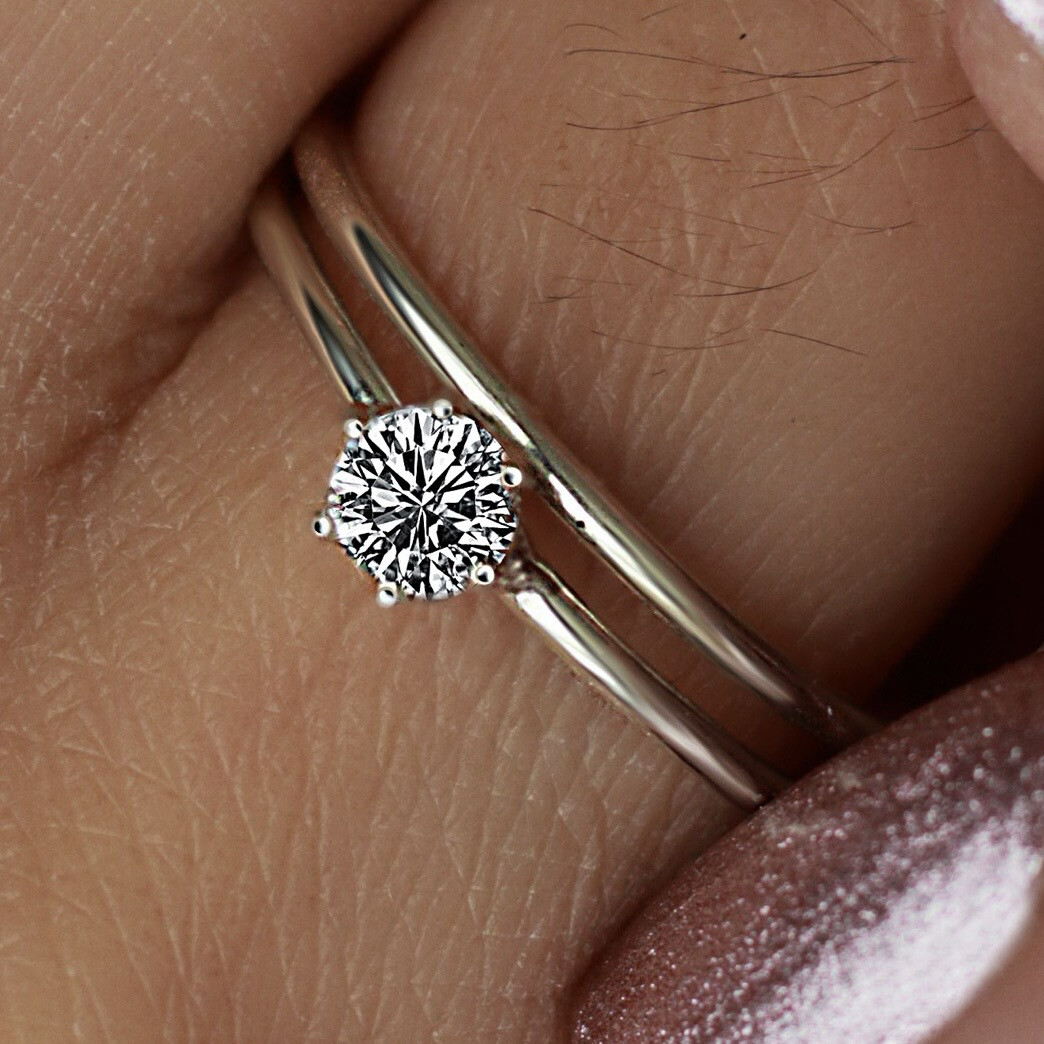 Simple Engagement Wedding Ring Set