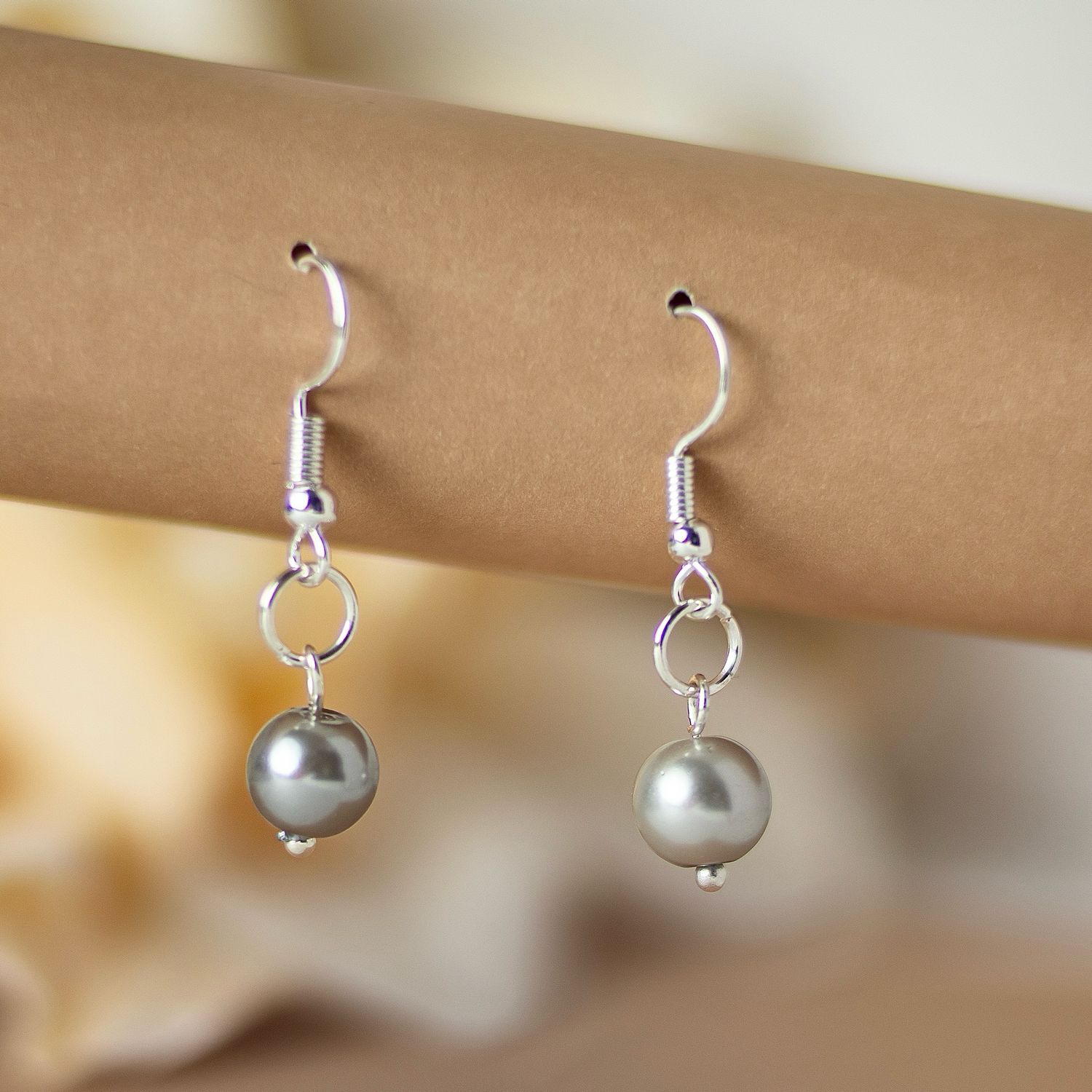 SP Pearl Earrings