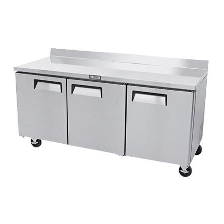 Mesa Refrigerada con Lambrín 3 Puertas Solidas MGF8411GR Atosa