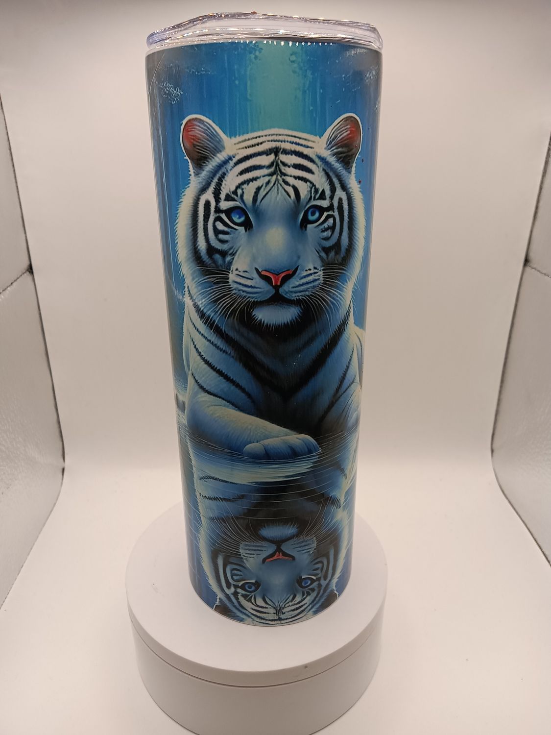 White Tiger 20 oz Tumbler