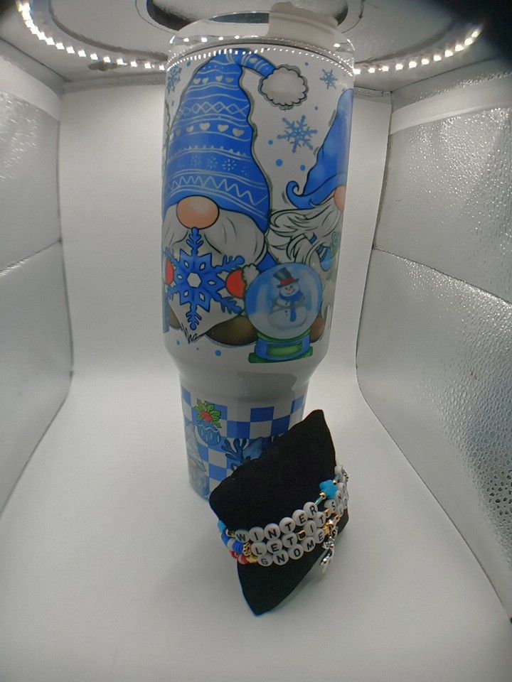 40oz Gnome Tumbler ("Let It Snow"/