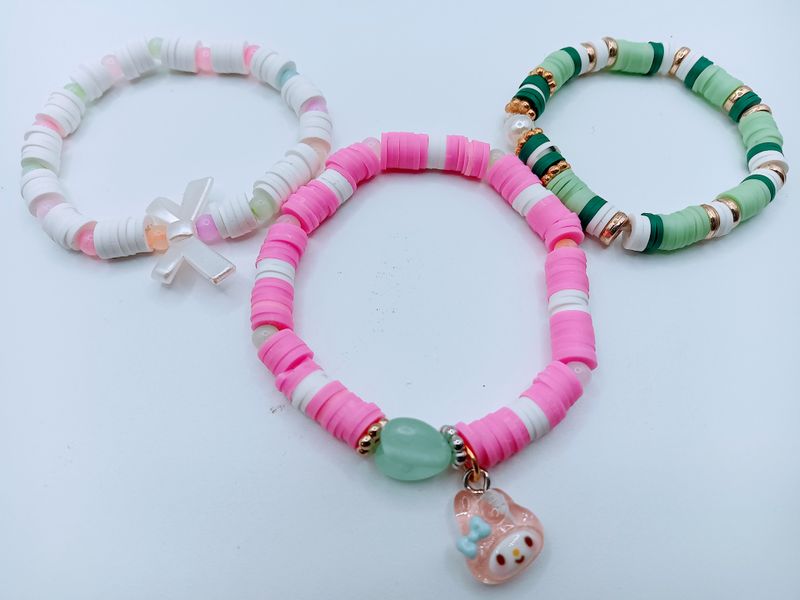 Cute Kids Beaded Bracelet Set –