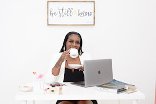Stay Ready Nails Ebook