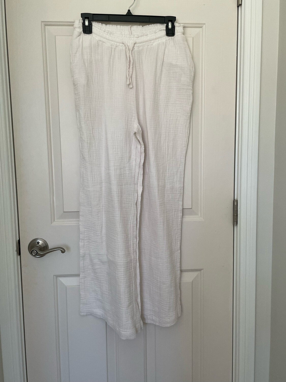 ( Never Worn) Drawstring Wide Leg Pant - Perfect For Cover Up Size M
