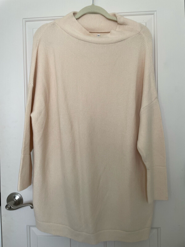 Cream Sweater Dress Size Small