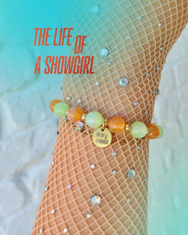 THE LIFE OF A SHOWGIRL