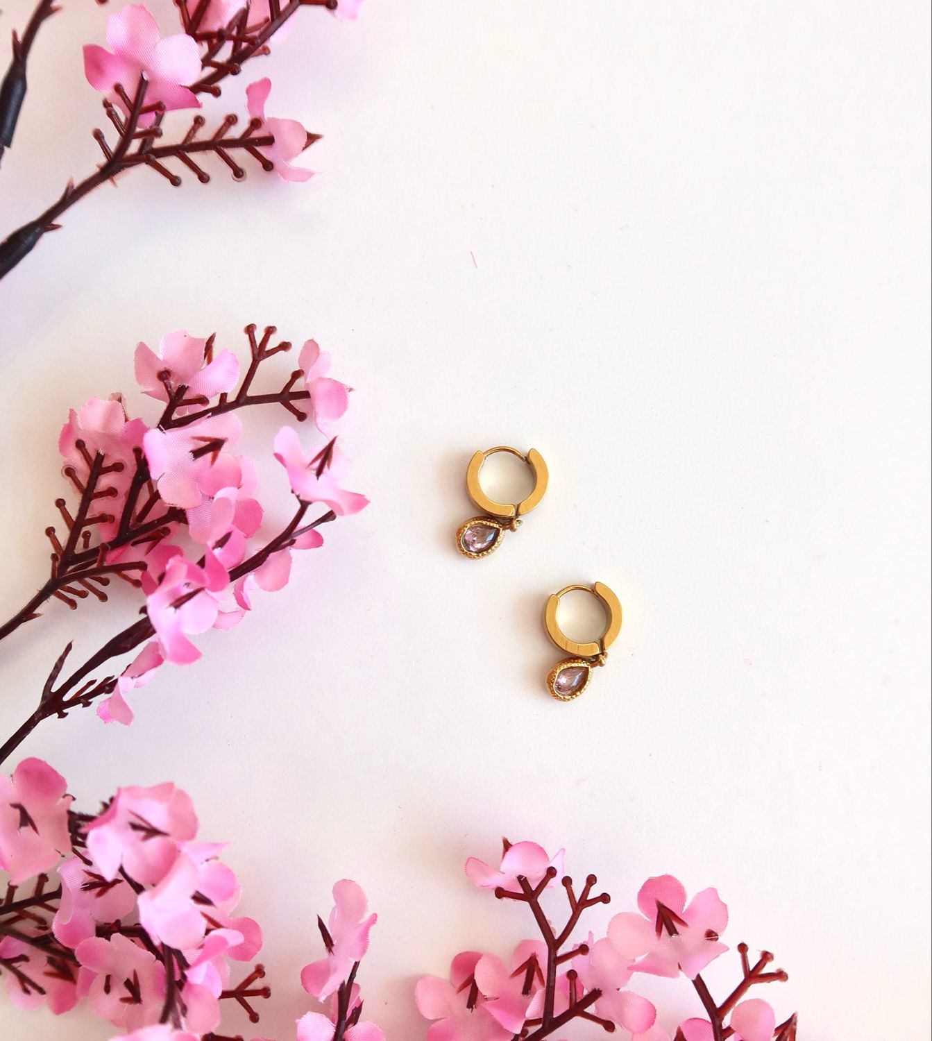 Cherry Kiss Earring