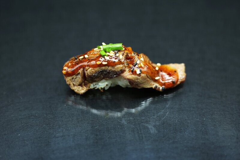 NIGIRI KOBE