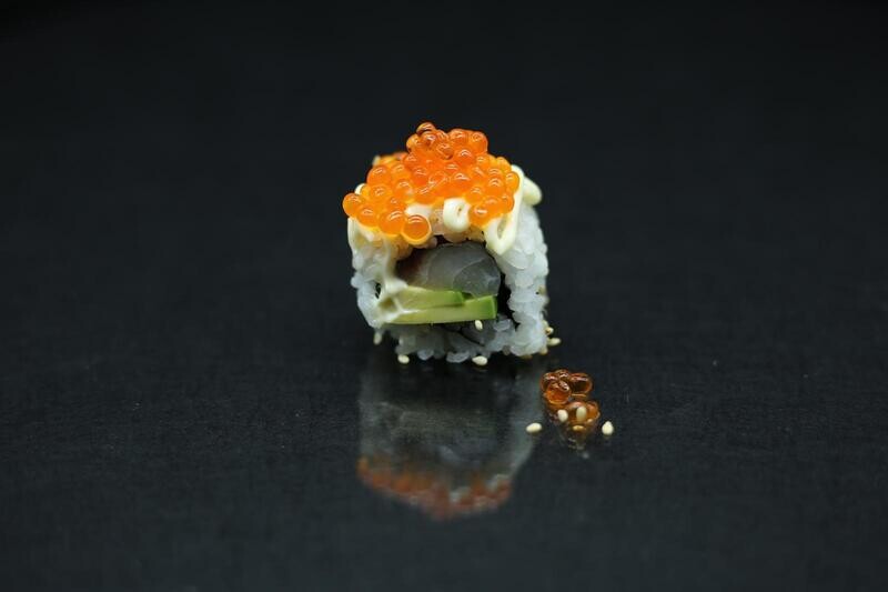 IKURA ROLL