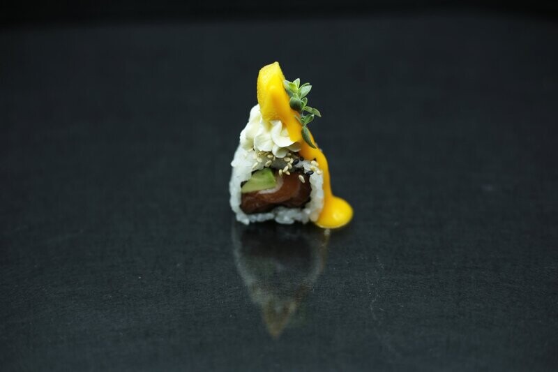 MANGO ROLL