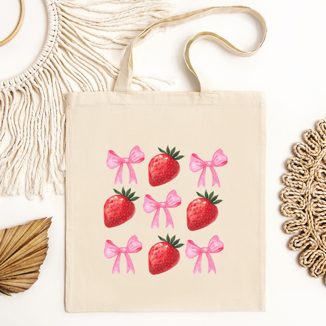 Bows &amp; Berries Tote Bag