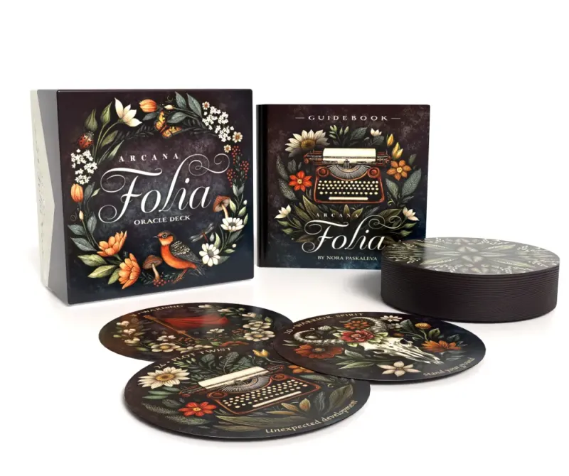 Arcana Folia Oracle Deck (Mass-market)